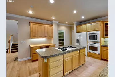 4746 Amherst Ct, Lake Oswego, OR 97035 - Photo 13
