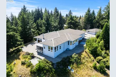 18965 Timeus Ranch Rd, Brookings, OR 97415 - Photo 33