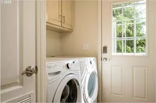 2200 Lancaster Dr, Salem, OR 97317 - Photo 21