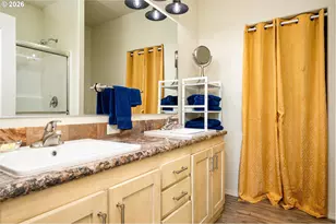 2200 Lancaster Dr, Salem, OR 97317 - Photo 9