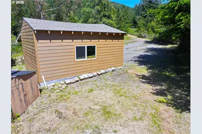 96510 Martin Ranch Rd, Brookings, OR 97415 - Photo 41