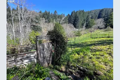 96510 Martin Ranch Rd, Brookings, OR 97415 - Photo 3