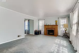 7135 N Olin Ave, Portland, OR 97203 - Photo 5