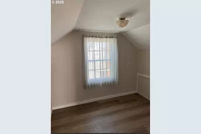 7135 N Olin Ave, Portland, OR 97203 - Photo 25