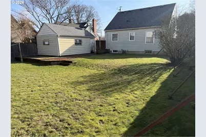 7135 N Olin Ave, Portland, OR 97203 - Photo 23