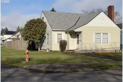 7135 N Olin Ave, Portland, OR 97203 - Photo 1