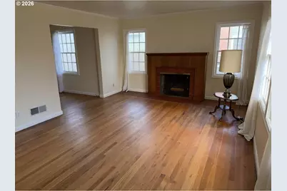 7135 N Olin Ave, Portland, OR 97203 - Photo 3