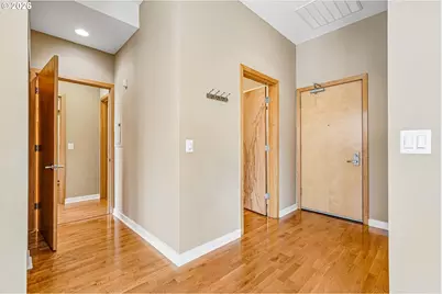 821 NW 11th Ave #609, Portland, OR 97209 - Photo 5