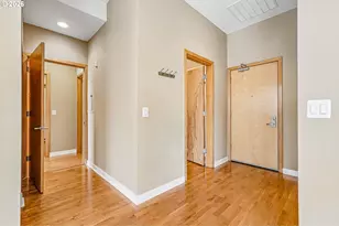 821 NW 11th Ave, Portland, OR 97209 - Photo 5