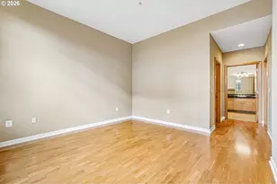 821 NW 11th Ave, Portland, OR 97209 - Photo 33