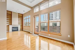 821 NW 11th Ave, Portland, OR 97209 - Photo 25