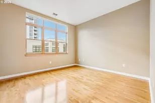 821 NW 11th Ave, Portland, OR 97209 - Photo 31