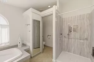 4055 Royal Ave, Eugene, OR 97402 - Photo 31