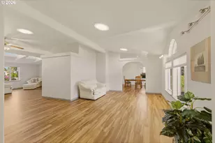 4055 Royal Ave, Eugene, OR 97402 - Photo 9