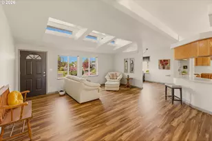 4055 Royal Ave, Eugene, OR 97402 - Photo 5