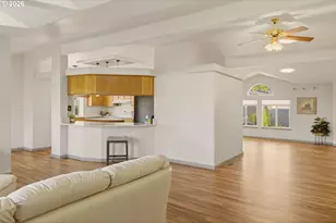 4055 Royal Ave, Eugene, OR 97402 - Photo 7