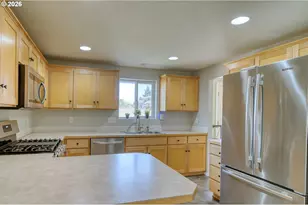 34385 Heron Meadows Dr, Scappoose, OR 97056 - Photo 17