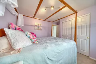 34385 Heron Meadows Dr, Scappoose, OR 97056 - Photo 27