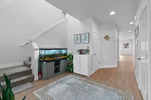 652 SW 49th Dr, Gresham, OR 97080 - Photo 5