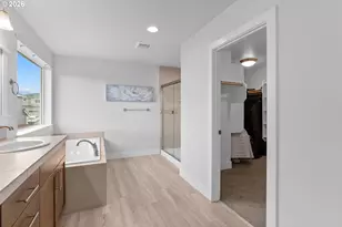 652 SW 49th Dr, Gresham, OR 97080 - Photo 33