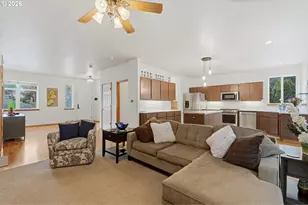 7731 SW Thornton Dr, Wilsonville, OR 97070 - Photo 9