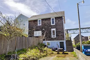 103 Washington St, Astoria, OR 97103 - Photo 3