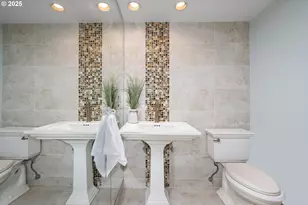 123 N Hayden Bay Dr, Portland, OR 97217 - Photo 23