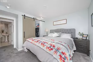 123 N Hayden Bay Dr, Portland, OR 97217 - Photo 19