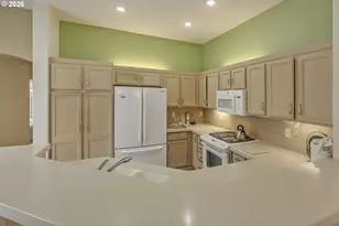 6235 NE Rosebay Dr, Hillsboro, OR 97124 - Photo 15
