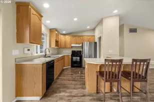 1780 Grape Ct, Sweet Home, OR 97386 - Photo 7