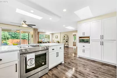 1121 Lorella Ave, Eugene, OR 97401 - Photo 19