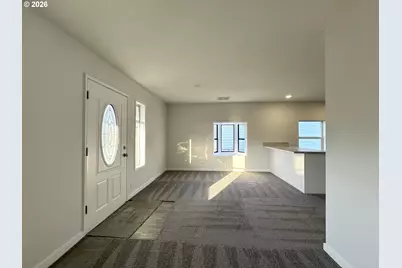 360 27th Ave, Longview, WA 98632 - Photo 3