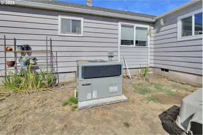 2567 Game Farm Rd, Springfield, OR 97477 - Photo 33