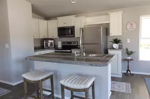 1200 E Central Ave, Sutherlin, OR 97479 - Photo 7