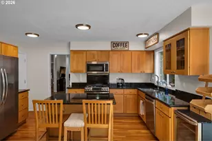 16111 Lindsay Ct, Lake Oswego, OR 97035 - Photo 15