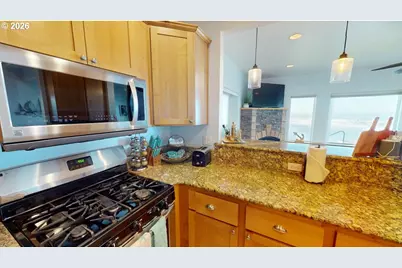28986 Vizcaino Ct, Gold Beach, OR 97444 - Photo 15