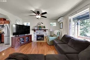 1375 Willow, Junction City, OR 97448 - Photo 5