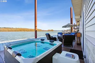 19609 NE Marine Dr, Portland, OR 97230 - Photo 33