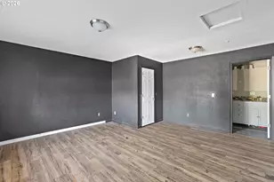 3176 Florida St, Longview, WA 98632 - Photo 11