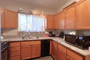 432 Cedar St, Myrtle Point, OR 97458 - Photo 7