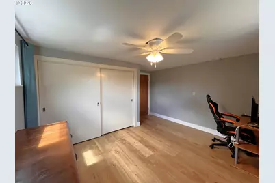 432 Cedar St, Myrtle Point, OR 97458 - Photo 11