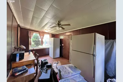 432 Cedar St, Myrtle Point, OR 97458 - Photo 29