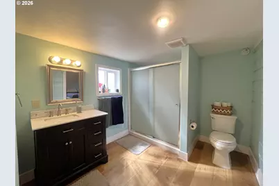 432 Cedar St, Myrtle Point, OR 97458 - Photo 13
