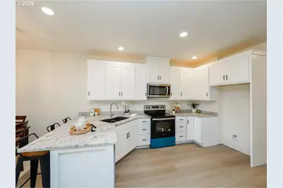729 Periander Way, Harrisburg, OR 97446 - Photo 11