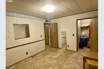 7858 SE King Rd #7, Milwaukie, OR 97222 - Photo 23