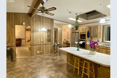 7858 SE King Rd #7, Milwaukie, OR 97222 - Photo 35