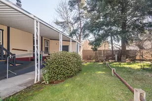 7858 SE King Rd, Milwaukie, OR 97222 - Photo 3