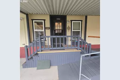 7858 SE King Rd #7, Milwaukie, OR 97222 - Photo 9