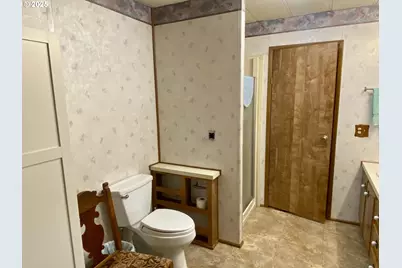 7858 SE King Rd #7, Milwaukie, OR 97222 - Photo 39