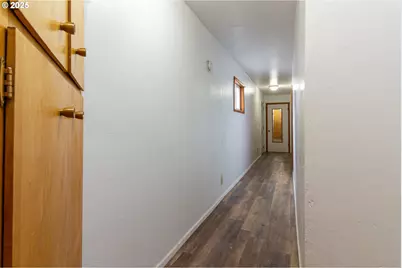 11 S Thielsen St, Echo, OR 97826 - Photo 19